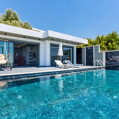 Erdem Uezuemlue Villa Kaş